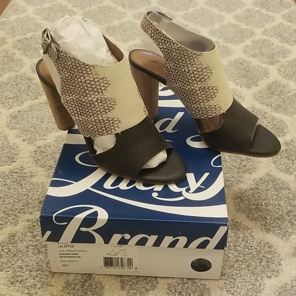 Lucky Brand OTTA Pumps